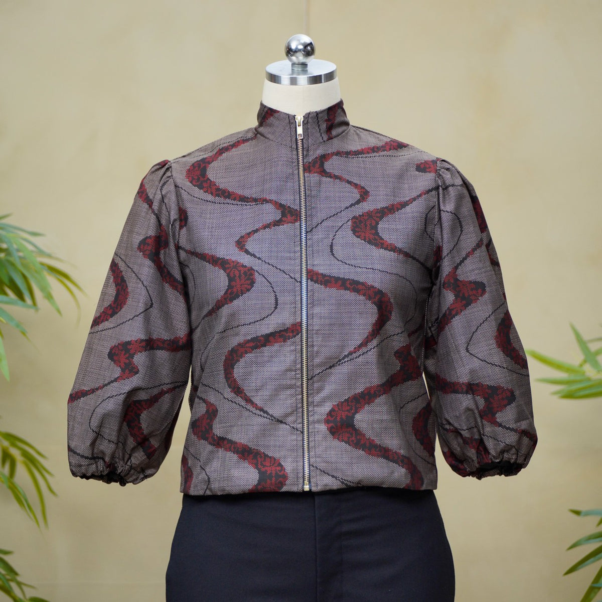 Premium On-hand item: DOROZOME Gray Puff Jacket | Large | PJ8660M -O