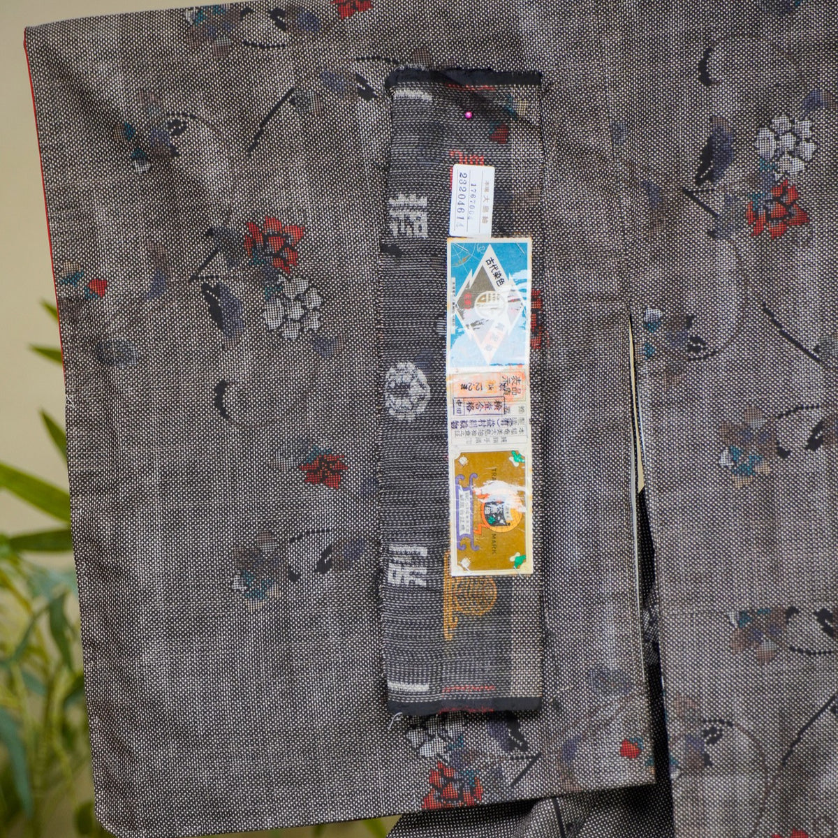 [Certificate] Premium Oshima Fabric: 0923_03 | Branches of Flowers
