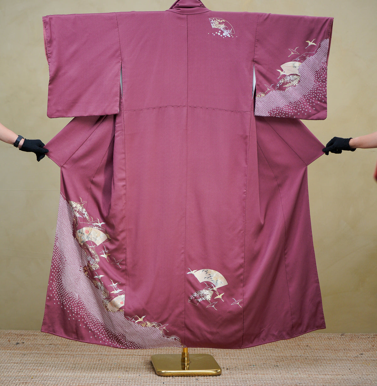 Premium Sho Fabric: 0908_02 | Red Camellia