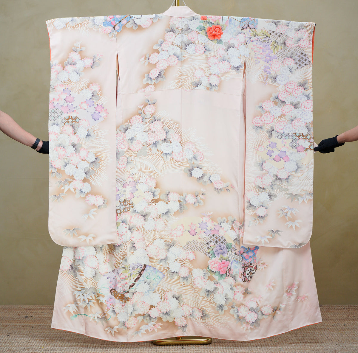 Premium Sho Fabric: 0908_05 | Ivory Garden