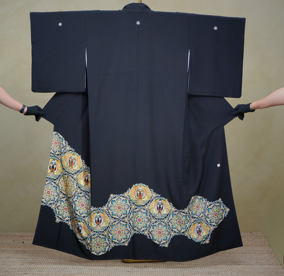 Premium Sho Fabric: 0908_17 | Classic Pattern