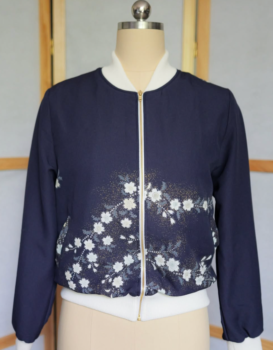 Ap14 On-hand: Navy blue bomber jacket with dancing sakura | Free shipping | LA