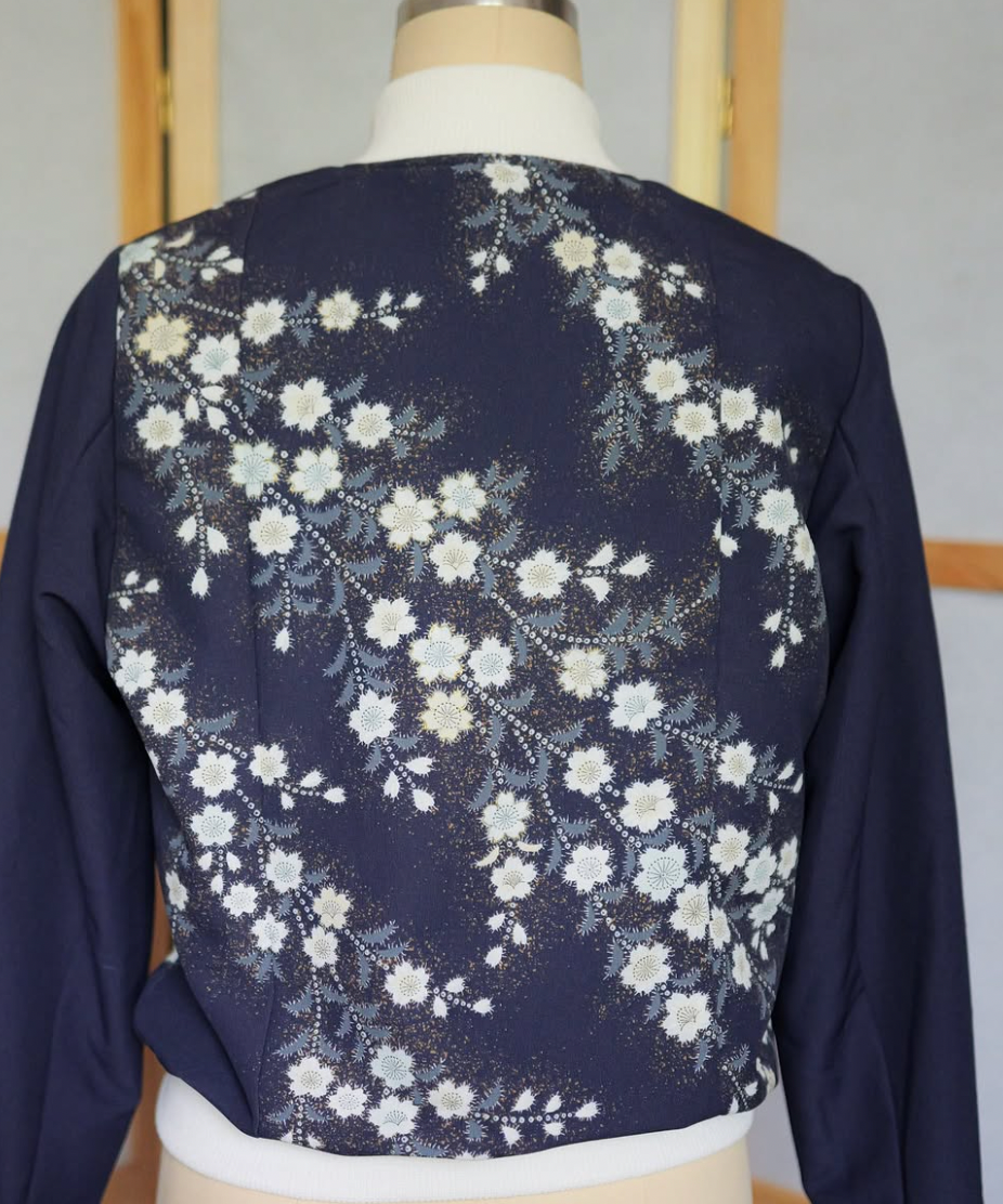 Ap14 On-hand: Navy blue bomber jacket with dancing sakura | Free shipping | LA