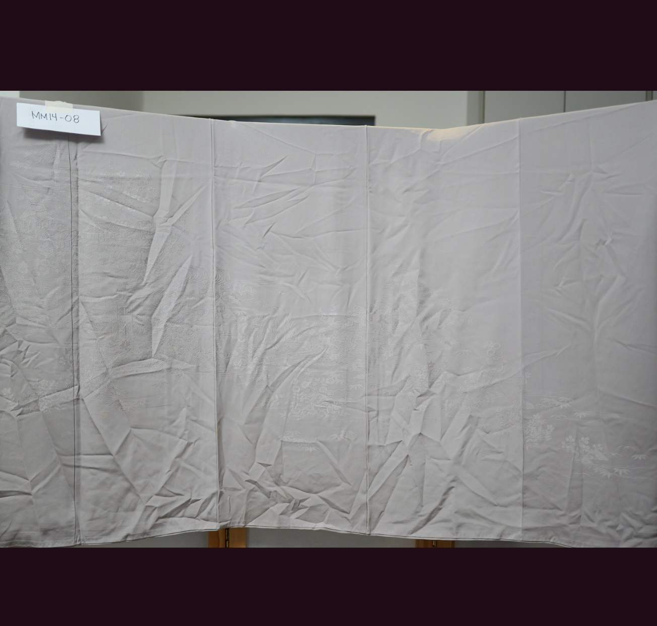 NALB (No Art Left Behind) Fabric: Light Gray MM14-08