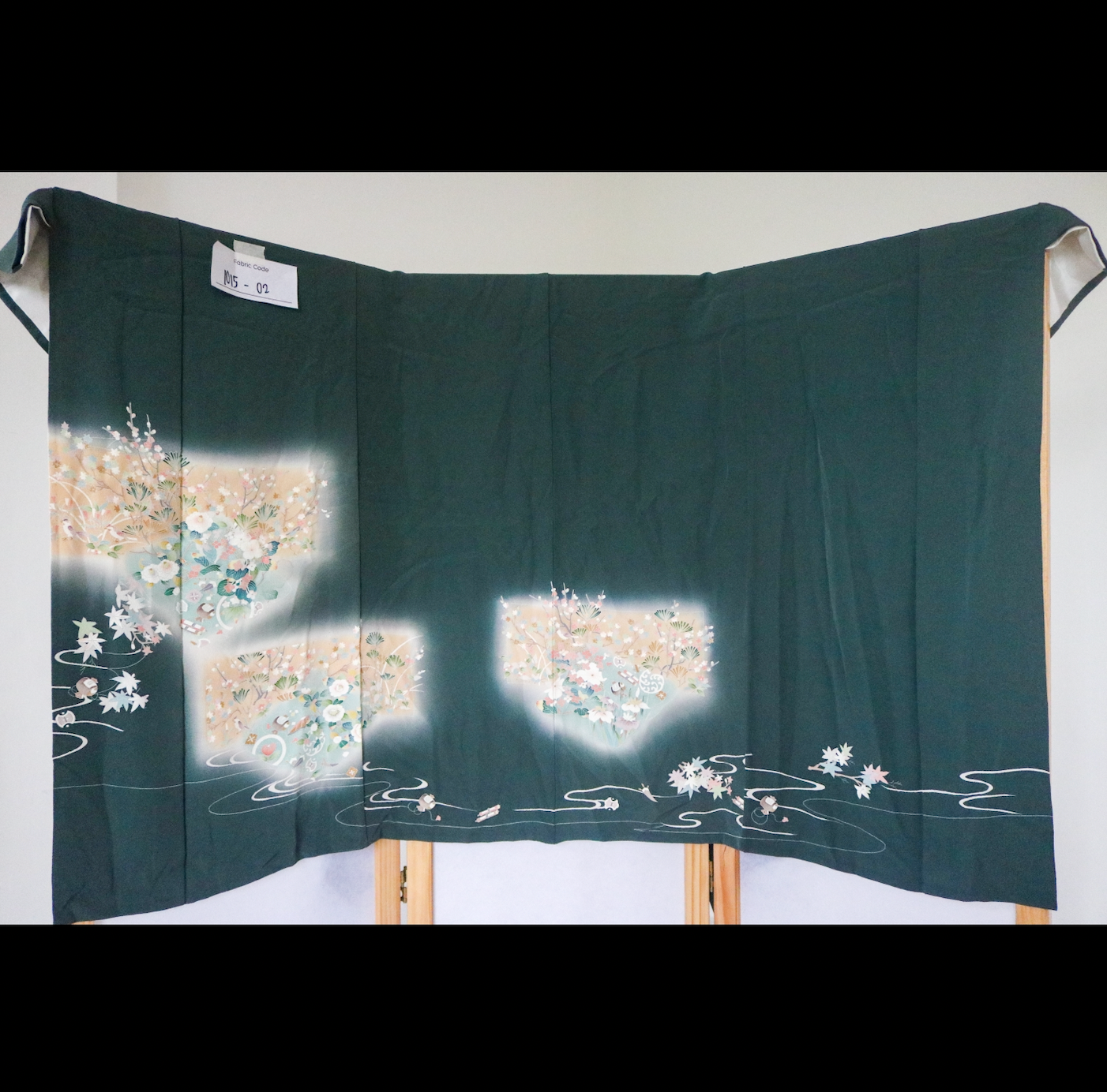 Premium Fabric: 1015-02 green