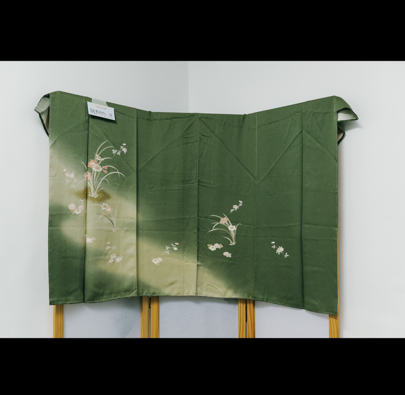 NALB Fabric: NALBSEP13-04 Green