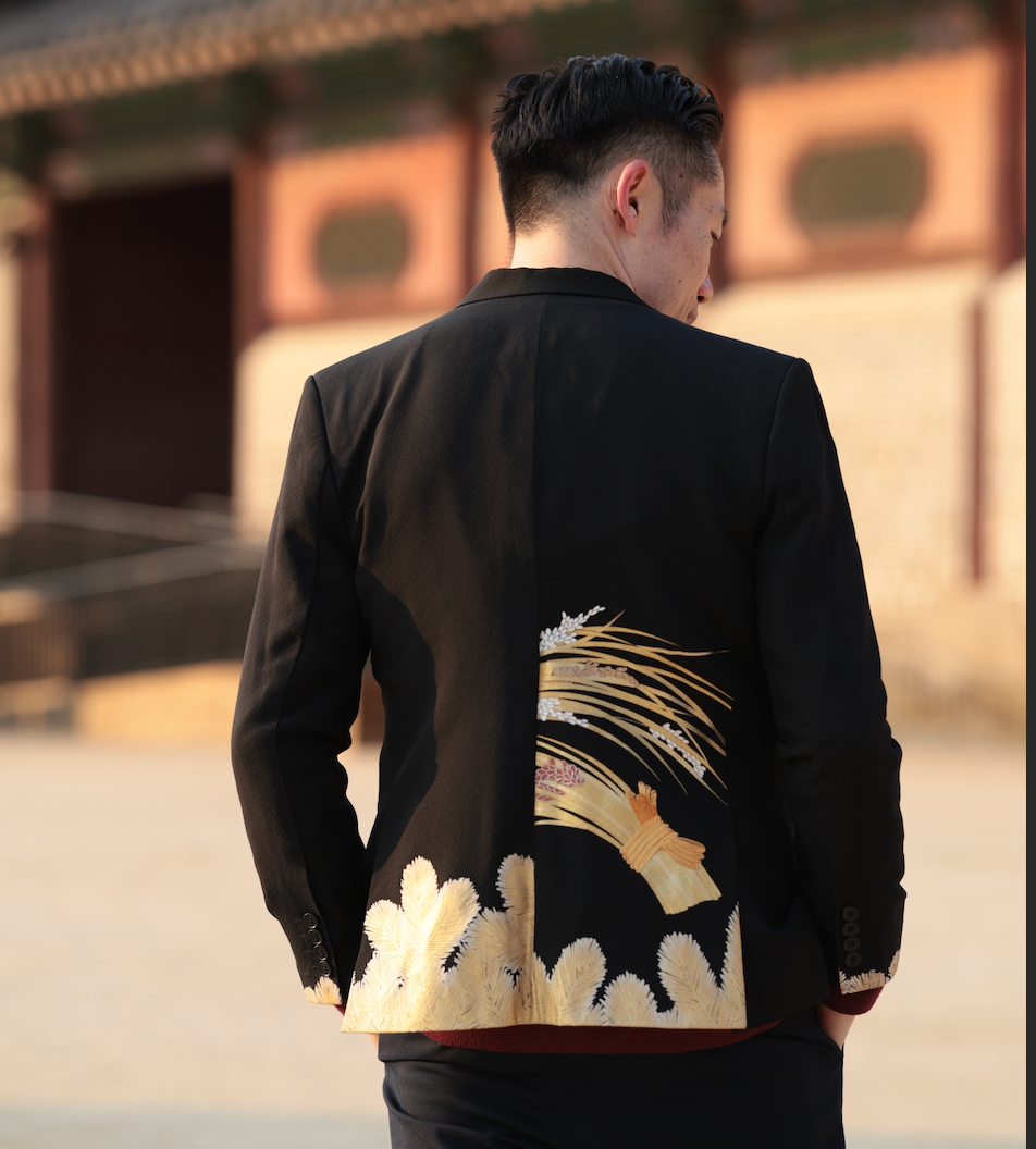 Premium On-hand item: Black Men's Suit | L (Harry size) - Korea 24 hours trip collections!