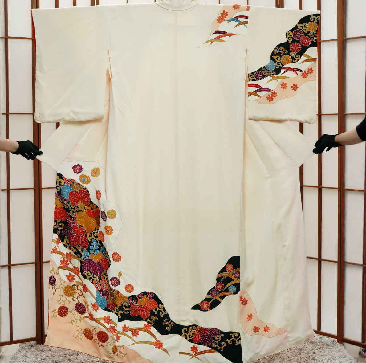 Bai Fabric: 0416-30 | Cream Petal Garden