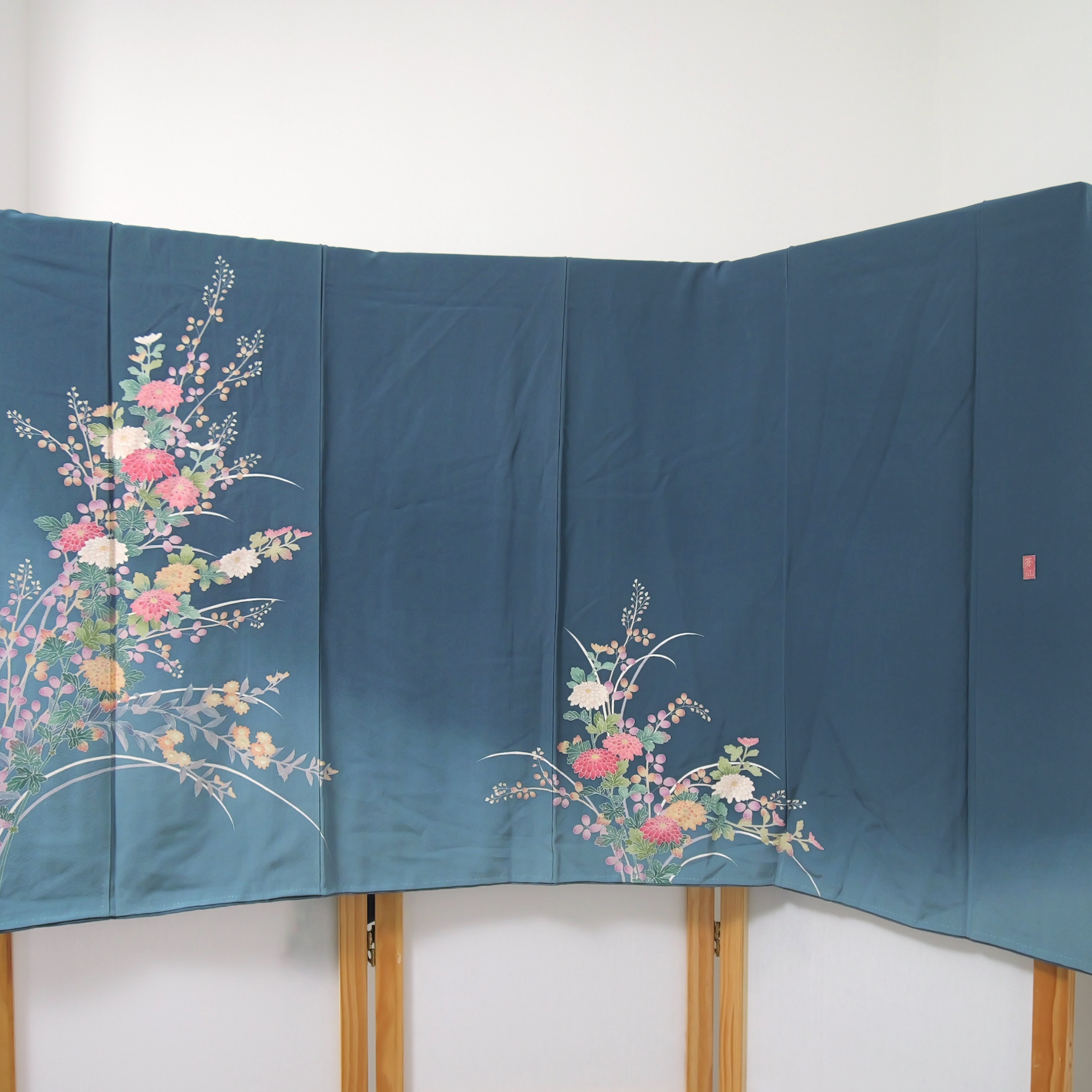 Premium Fabric: Sept21-04 Night blue