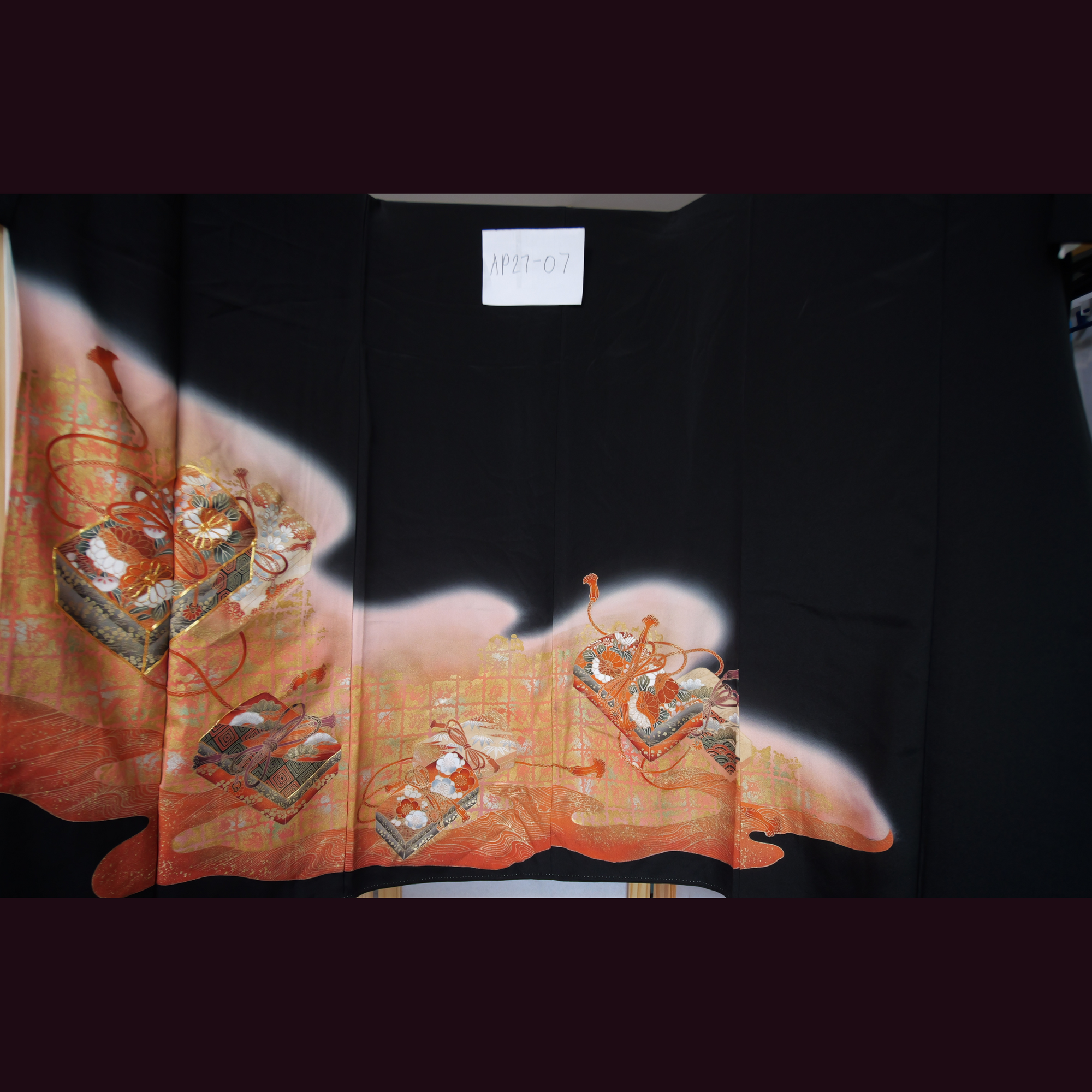NALB (No Art Left Behind) Fabric: AP27-07 | Black Orange