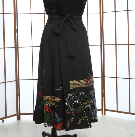 On-hand: Hanbok | 1P Black HS4702M