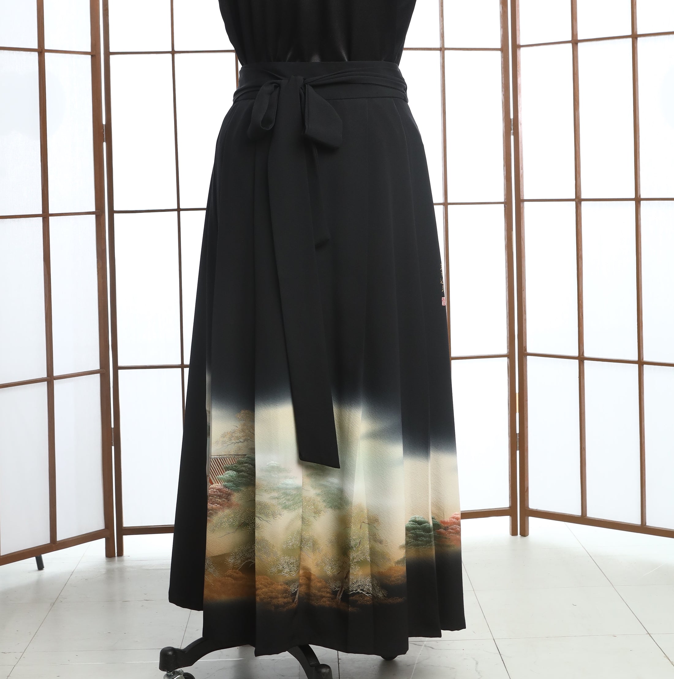 On-hand: Hanbok |  2T Black HS4707