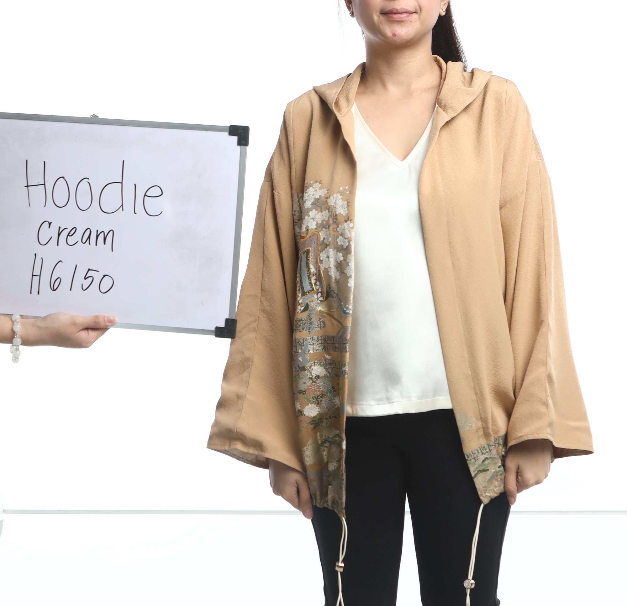 On-hand: Hoodie | H6150 Beige gold premium