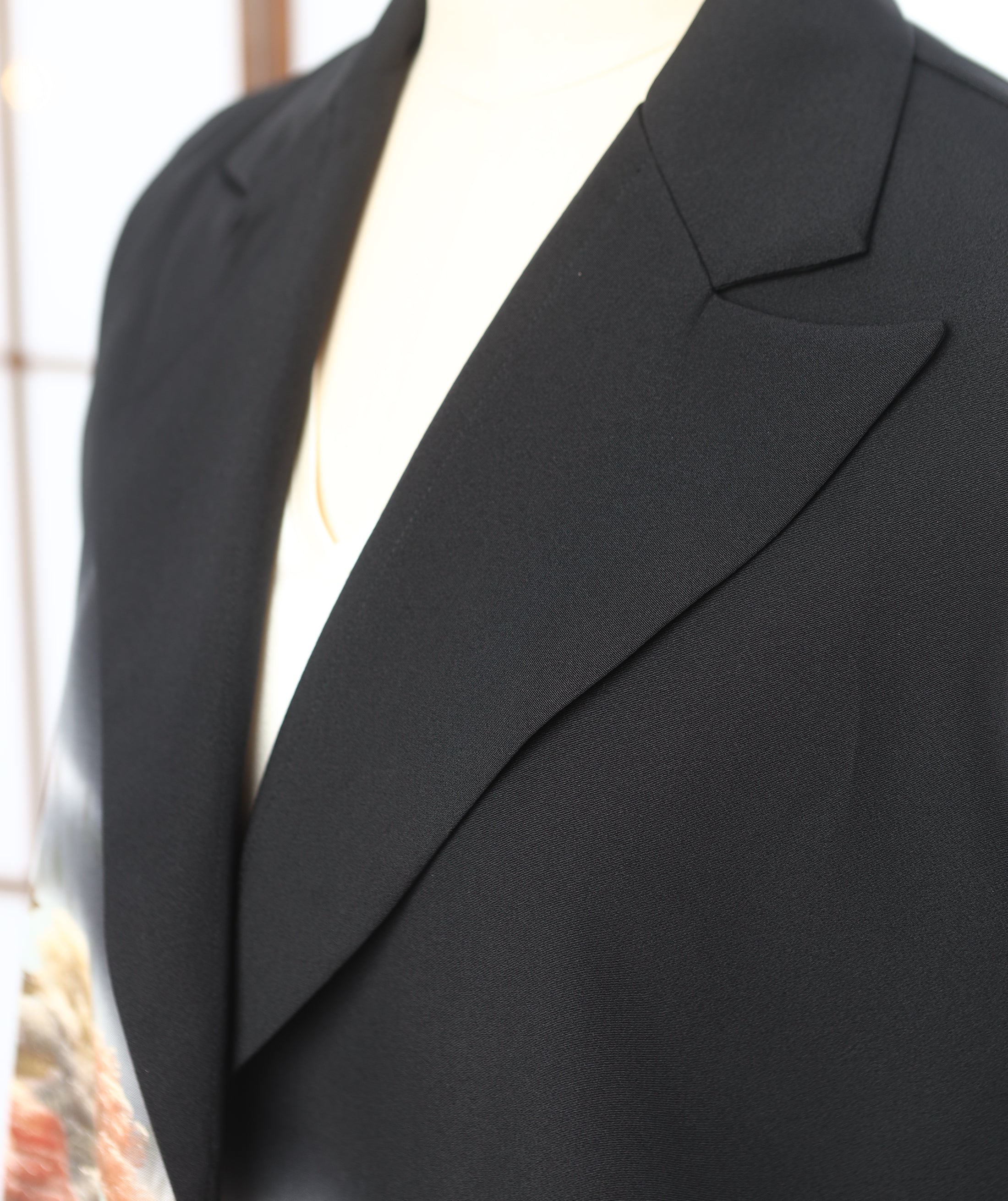 On-hand: No sleeves suit jacket | XL Black NSSJ6917M