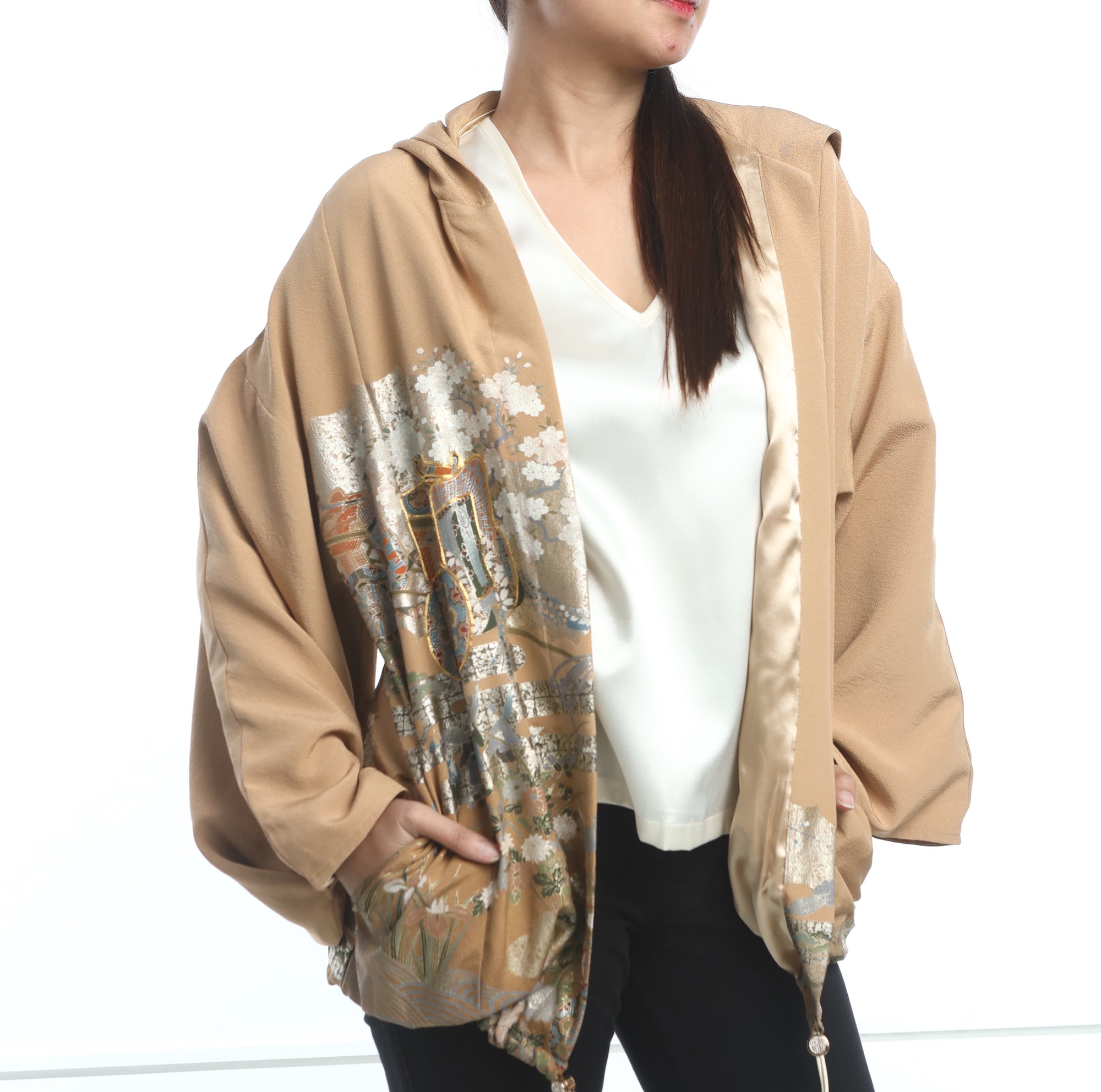 On-hand: Hoodie | H6150 Beige gold premium