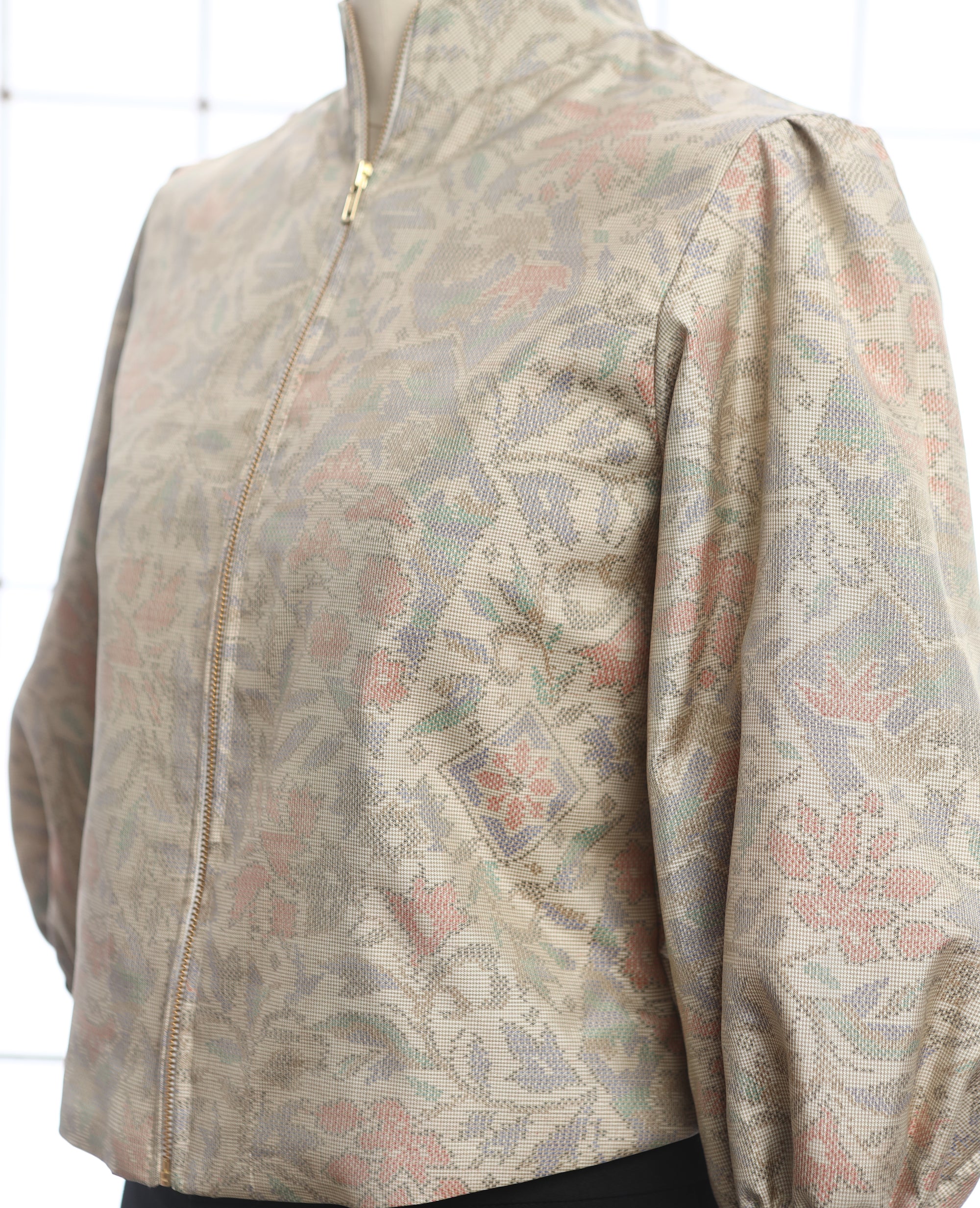 On-hand item:  Cream Puffer Jacket | PJ7539 | LB