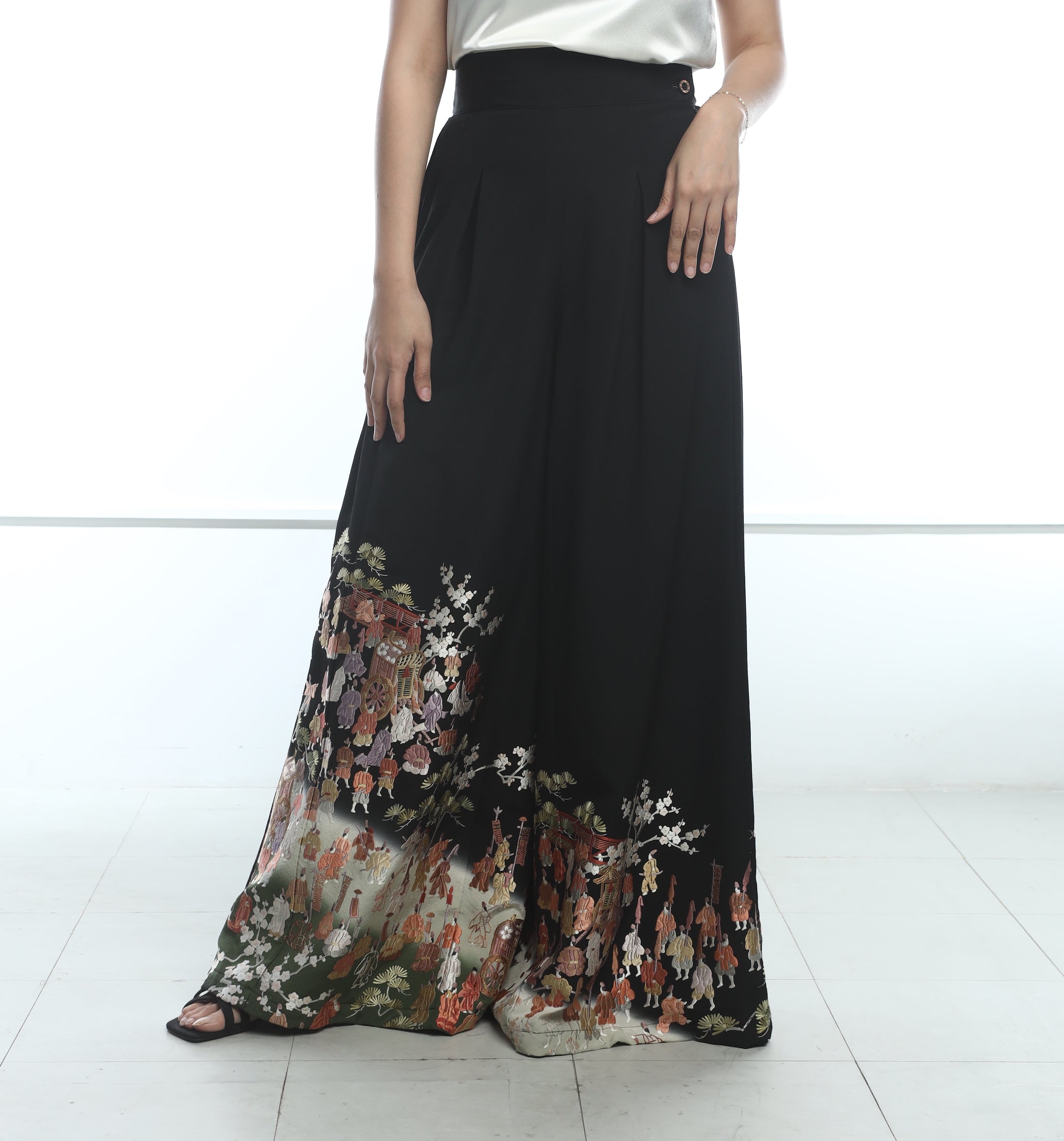 On-hand: Palazzo | LZ Black PP5223